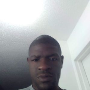 Meet your Posher, Larry